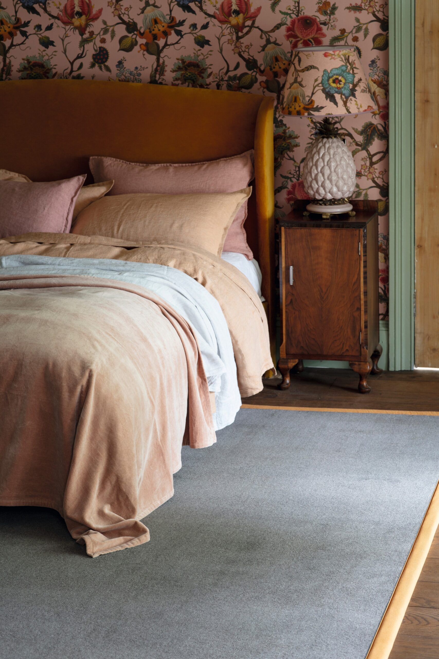 Barefoot Wool Bikram Janu bespoke rug with a Cotton Ochre border