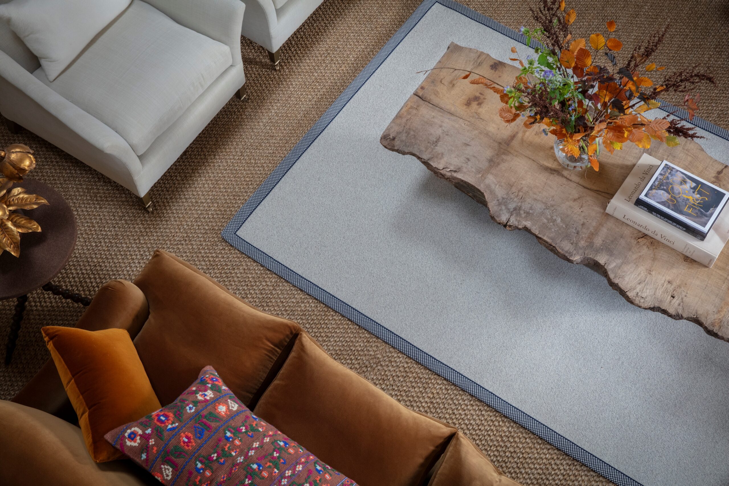 Wool Tweed Fortrose bespoke rug with a Chequers Churchill border, Sisal Kayal Periyar carpet