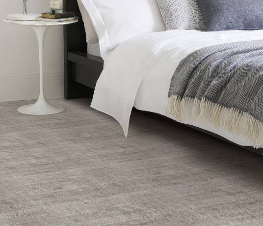 Plush Sheer Sapphire Carpet 8223 in Bedroom