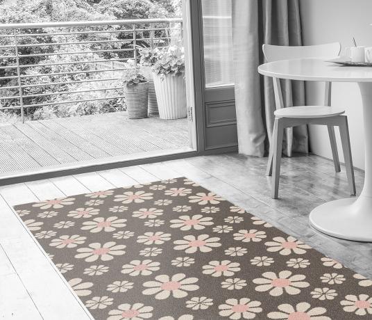 Quirky Bloom Tiramisu Carpet 7175 in Living Room (Make Me A Rug)