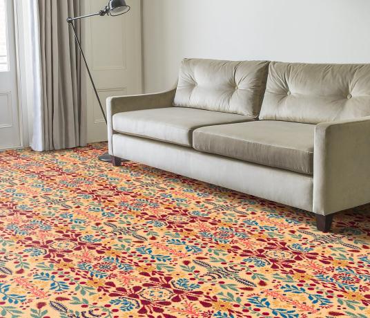 Quirky Curiosity Aamina Carpet 7180 in Living Room