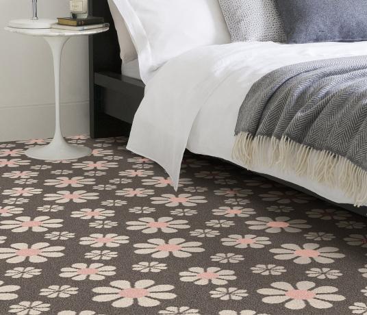 Quirky Bloom Tiramisu Carpet 7175 in Bedroom
