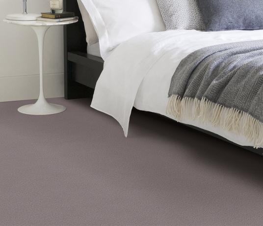 Velvet Ca-rPET Re-zzo Carpet 8122 in Bedroom
