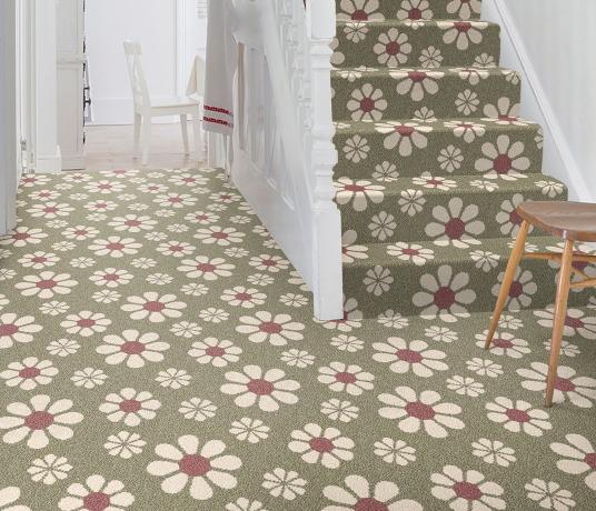 Quirky Bloom Cavolo Carpet 7173 on Stairs