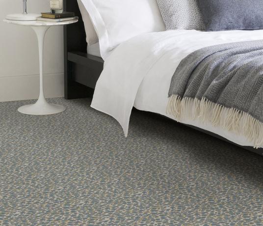 Quirky Leopard Snow Carpet 7126 in Bedroom