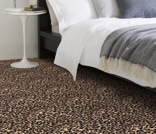 Quirky Leopard Java Carpet 7125 in Bedroom