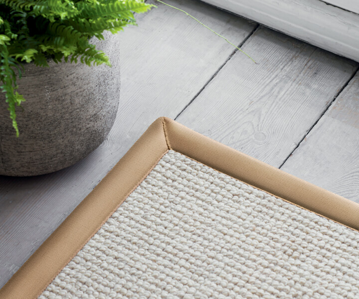 Alternative Flooring, Trend Watch, Spring 2023, Wool Pebble rug with Cotton Biscuit border