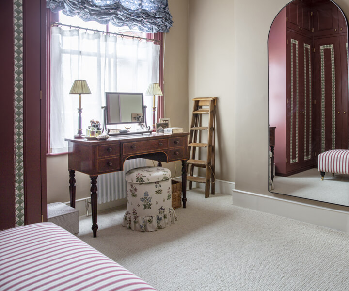 Alternative Flooring at Home with Louise Roe and her chunky Wool Pebble undyed dressing room carpet